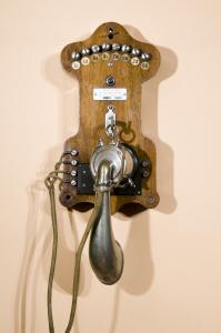 Collection Lombard - Telephones anciens - 