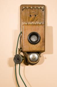 Collection Lombard - Telephones anciens - 