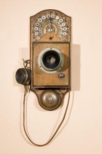 Collection Lombard - Telephones anciens - 