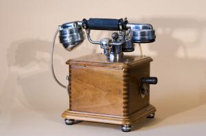 Collection Lombard - Telephones anciens - 